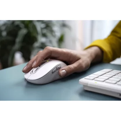 Logitech MK950 Signature Slim näppäimistö ja hiiri valkoinen 4